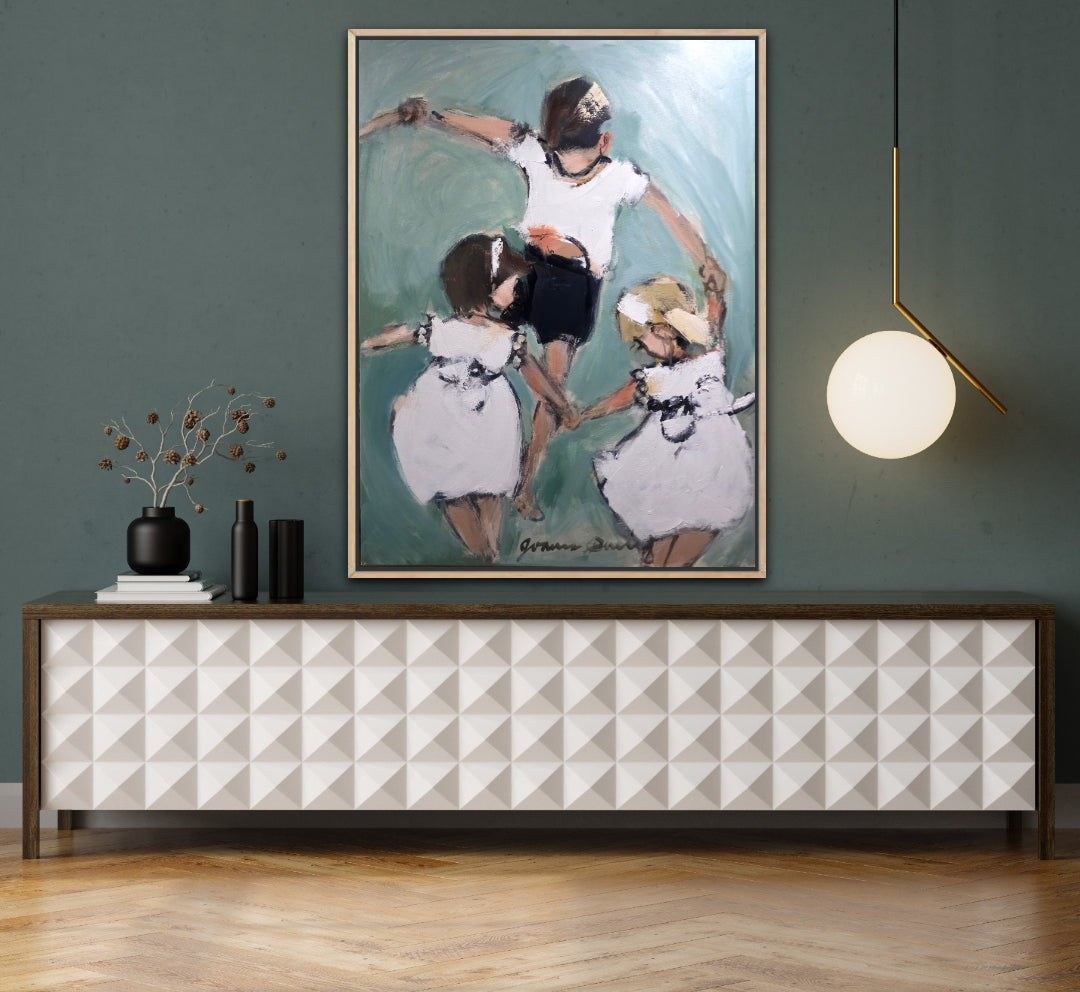 Joanna Davies - Circle (right)